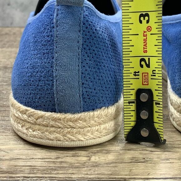 Clarks~Women’s~Soft Cushion Slip On Blue Suede Round Toe Shoes~Size 11M - Picture 5 of 9